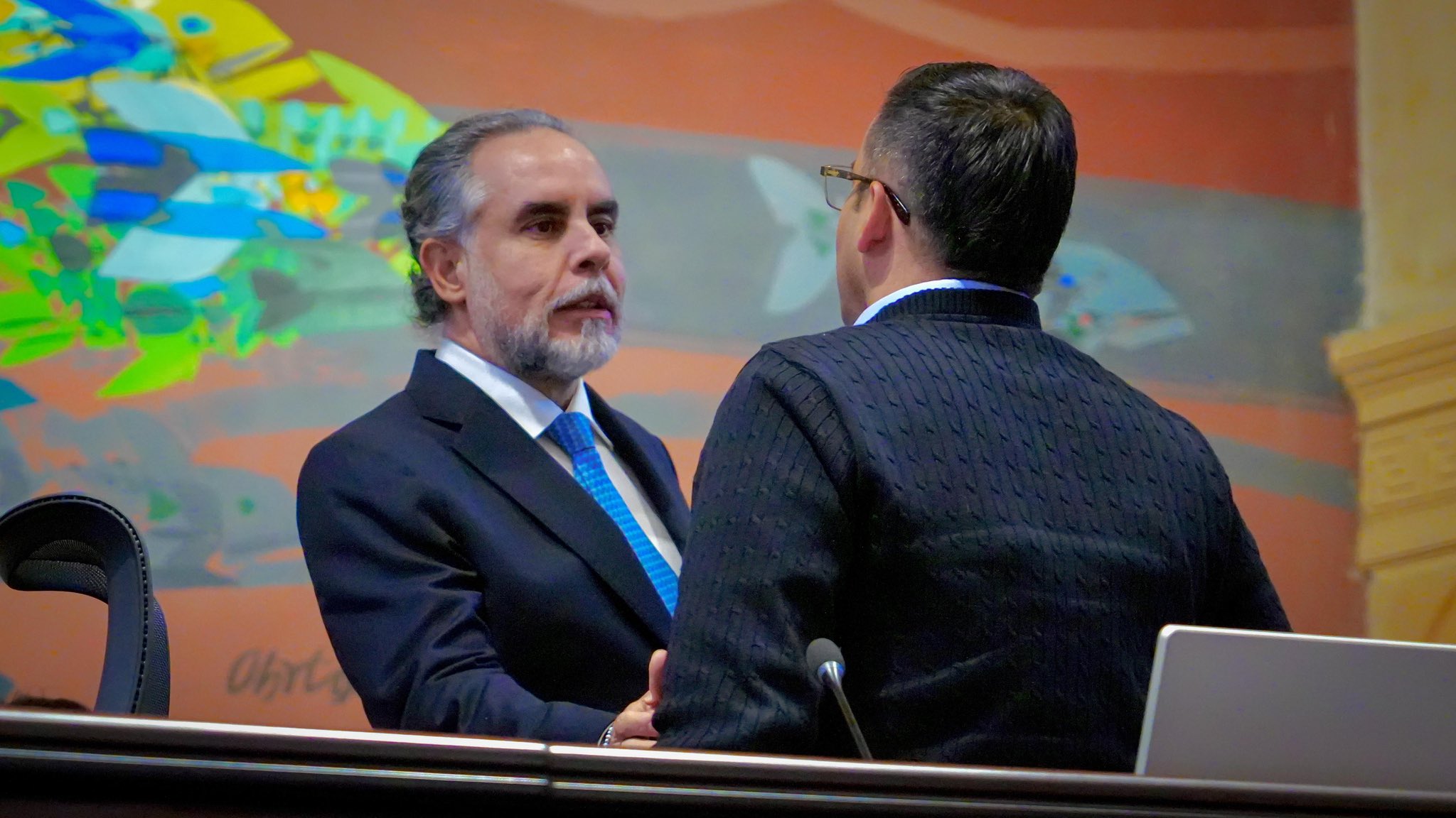 Corte Suprema ordena operativo en casa del ministro Benedetti por presunto caso de enriquecimiento ilícito