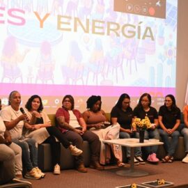 Así es como mujeres de Jamundí impulsan sus emprendimientos con energías renovables
