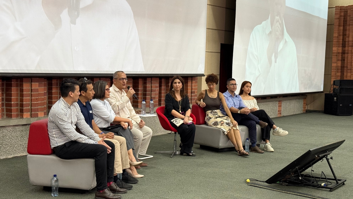 Challenge periodístico: jóvenes crean soluciones para un mundo mejor informado