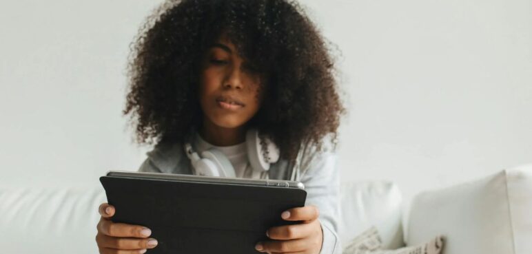 Ministerio TIC lanza cursos gratuitos para formar en tecnología ¿cómo inscribirse?