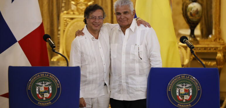 Los presidentes de Colombia y Panamá anuncian un plan para migrantes; pero la crisis sigue creciendo
