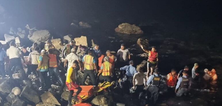 Accidente aéreo en Honduras: al menos 12 fallecidos tras caída de avión en el mar