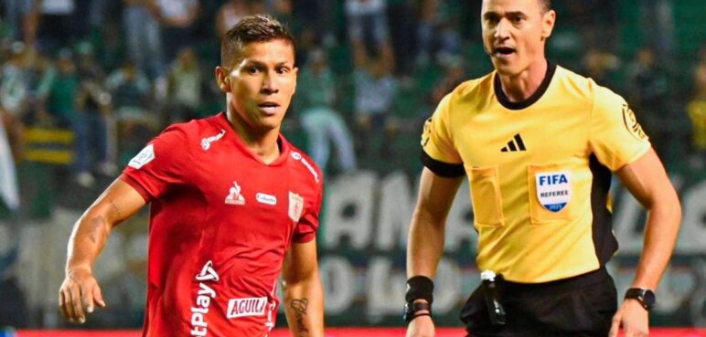 El pedido de América a la Federación tras polémico arbitraje de Roldán en el clásico