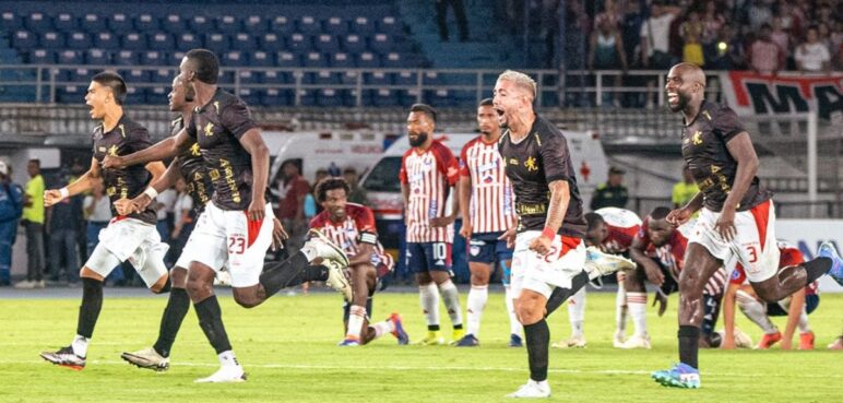 ¡Puro drama en Barranquilla! Así eliminó el América al Junior por Sudamericana