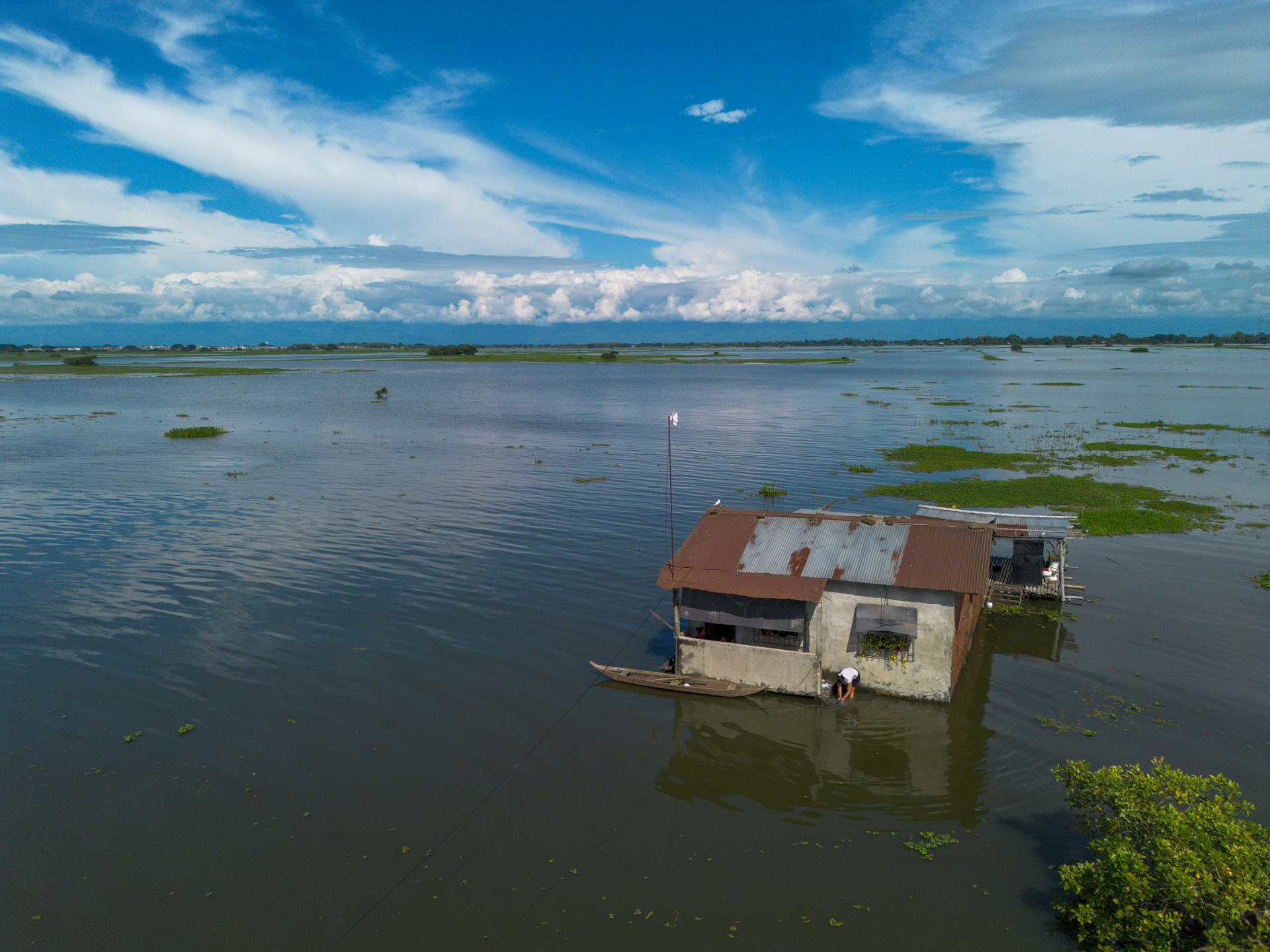 Más de 96.000 afectados por temporada de lluvias en Ecuador