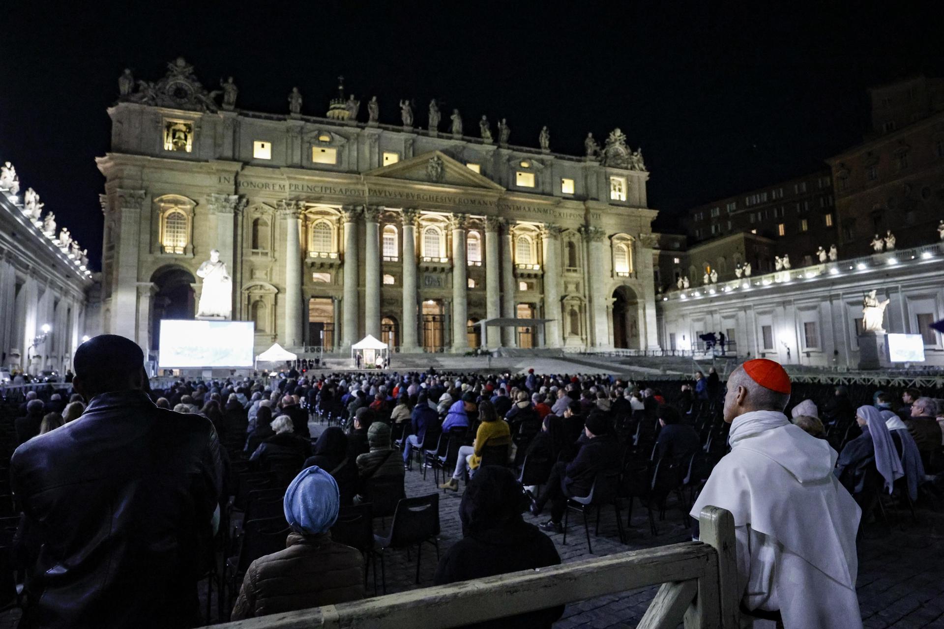 ¿Qué pasará con la Semana Santa en el Vaticano ante estado de salud del Papa?