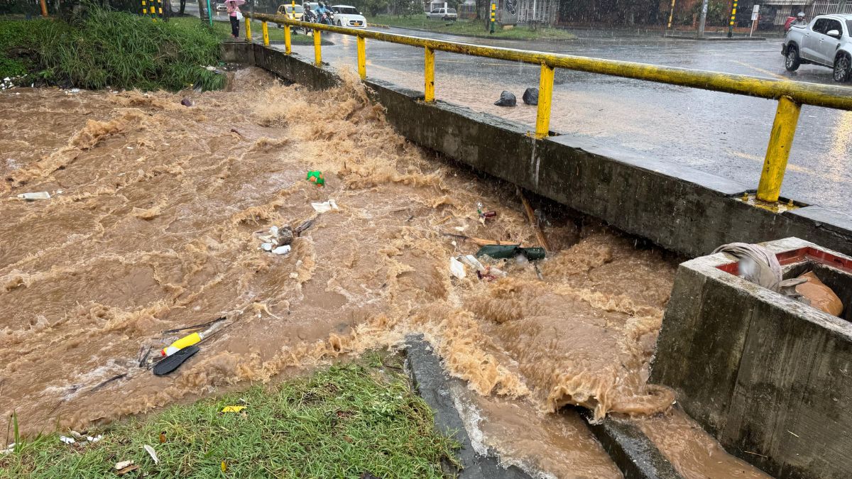 Continúa emergencia por lluvias en Cali: estos son los circuitos de energía afectados