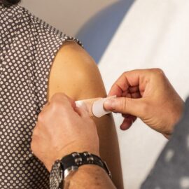 Nuevas vacunas de Covid-19 llegan a Cali: la inmunización masiva continúa