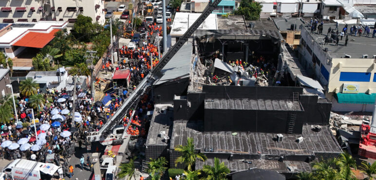 Aumentan a 113 los fallecidos en el accidente de la discoteca en Santo Domingo