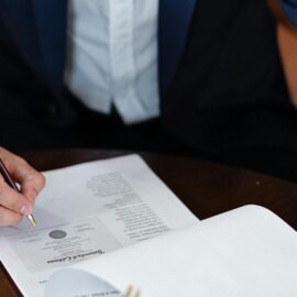 ¿Quiénes deben declarar renta en mayo de 2025 en Colombia?
