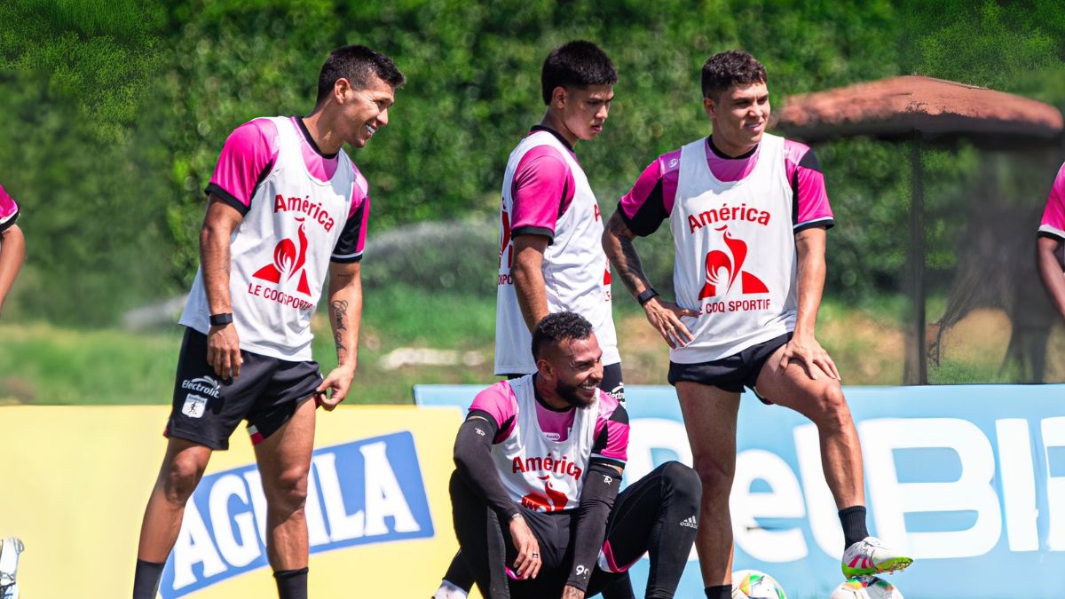 La sensible baja 'escarlata': uno de sus capitanes no viaja a Argentina para la Sudamericana