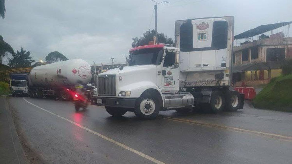 Anuncian el tercer incremento en tarifa de 152 peajes en Colombia: así quedaron