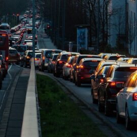 ¿Cada cuántos kilómetros se debe cambiar un vehículo? Descúbralo aquí