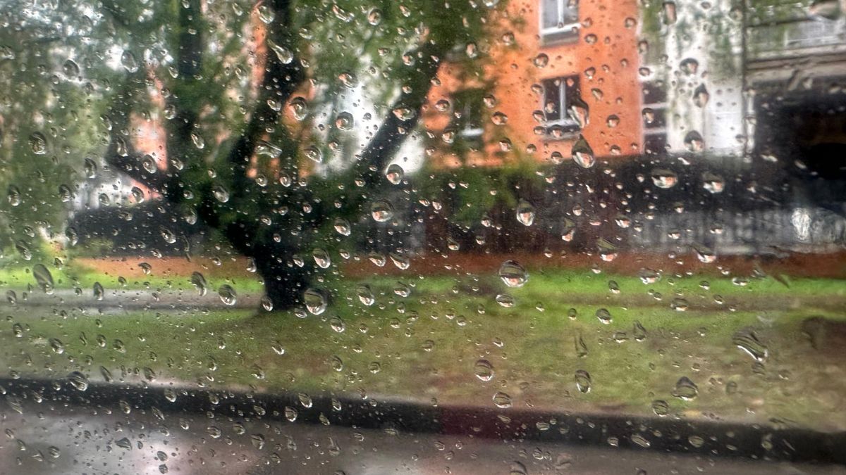 ¿Qué vías presentan desvíos y qué semáforos están fuera de servicio tras las lluvias en Cali?