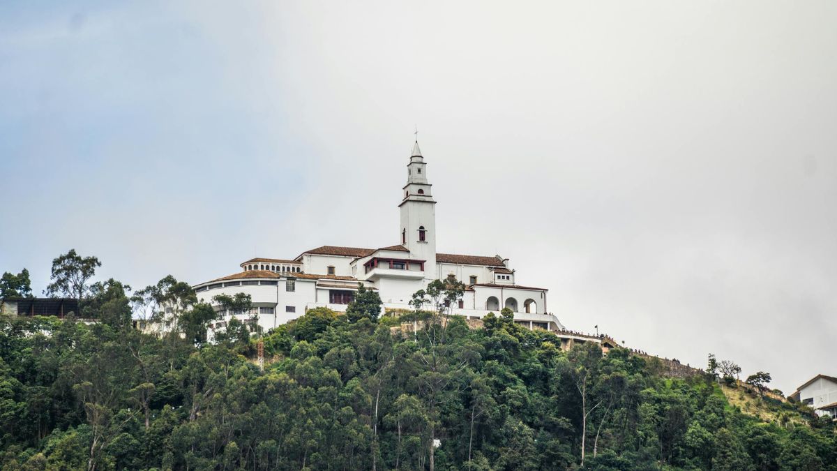 Estos son los horarios de las misas en Monserrate en Semana Santa