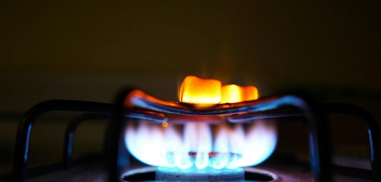 Gobierno implementará contratos de importación de gas para reducir tarifas en Colombia