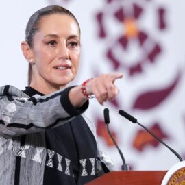 México "acelera" el diálogo con EE.UU. para evitar aranceles a un día del anuncio de Trump