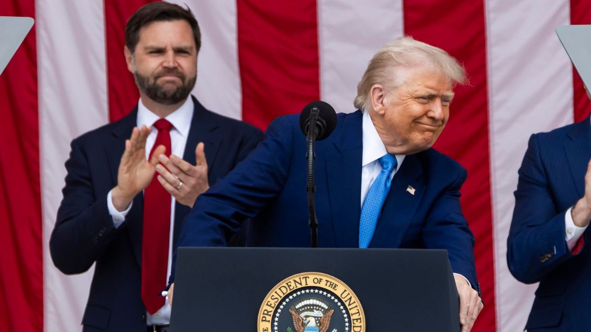 Trump eleva al 50 % los aranceles al acero y aluminio; la medida regirá desde el 4 de junio