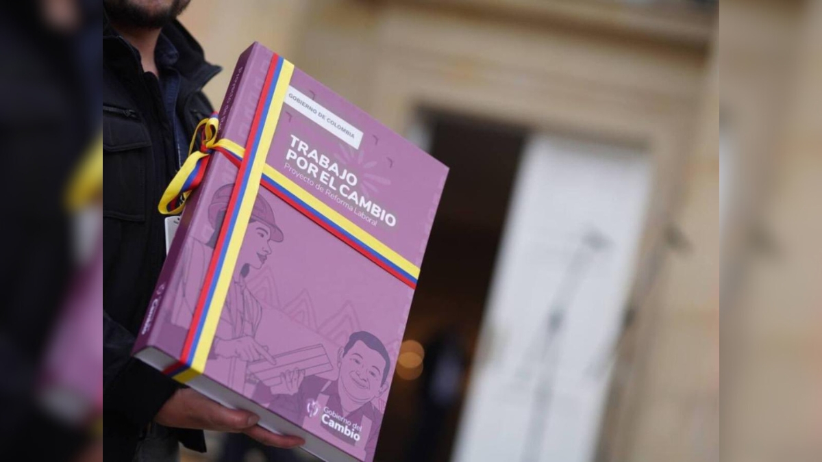 Reforma laboral avanza en tercer debate con ajustes clave y tensiones entre sectores