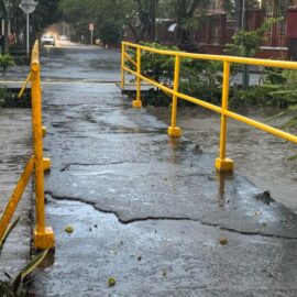 Fuertes lluvias colapsaron varias zonas de Cali: comunidades piden atención urgente