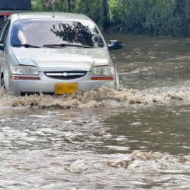 ¿Por qué Cali colapsa con las lluvias? Causas y soluciones desde la perspectiva de expertos