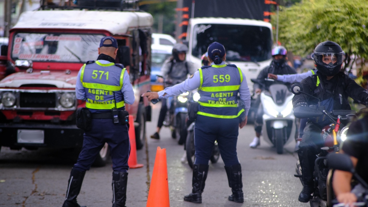 Leyes, Guardas y agentes de tránsito