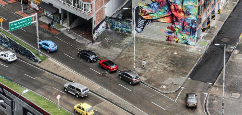 ¿Desea polarizar su vehículo? Esto dice la norma en Colombia