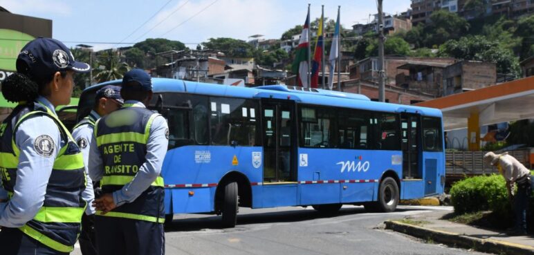 ¿Qué rutas y estaciones del MÍO retomaron con normalidad su operación tras marchas?