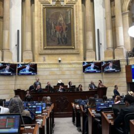 Reforma laboral: ¿qué sigue tras el hundimiento de la consulta de Petro?