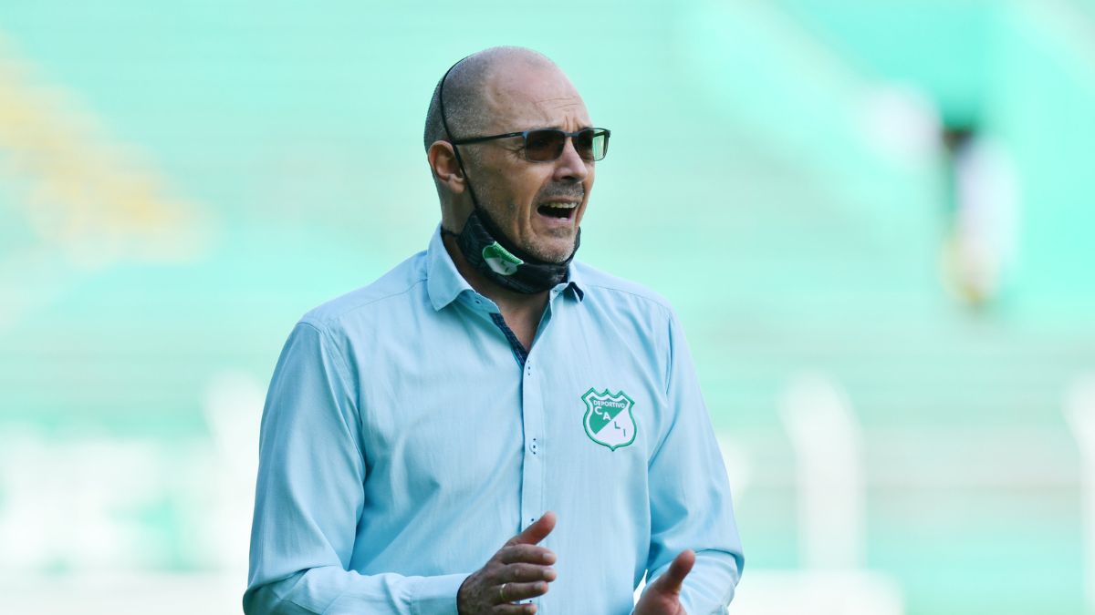 Así anunció Deportivo Cali que Alfredo Arias no seguirá como técnico del club