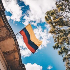 Cuatro autores colombianos retratan la realidad política y social de Colombia