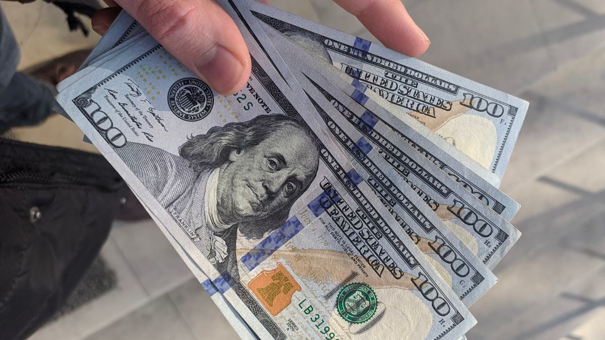 dolar