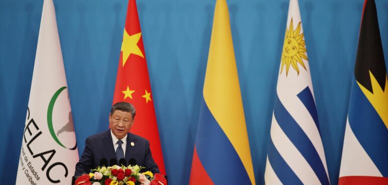 Presidente de China anima a los países latinoamericanos a "rechazar influencias externas"