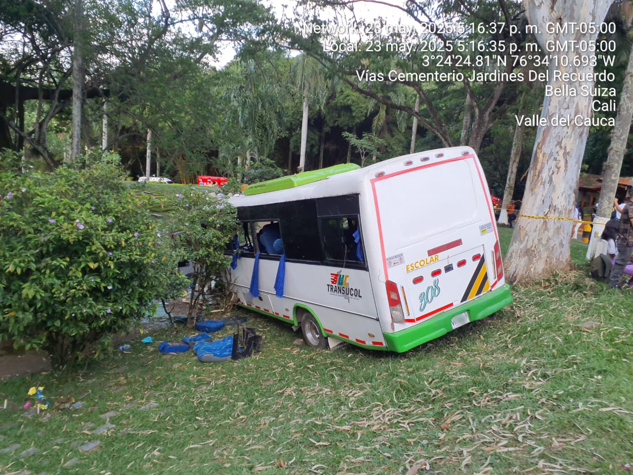 Accidente de tránsito - vial en Cementerio Jardines del Recuerdo Cali