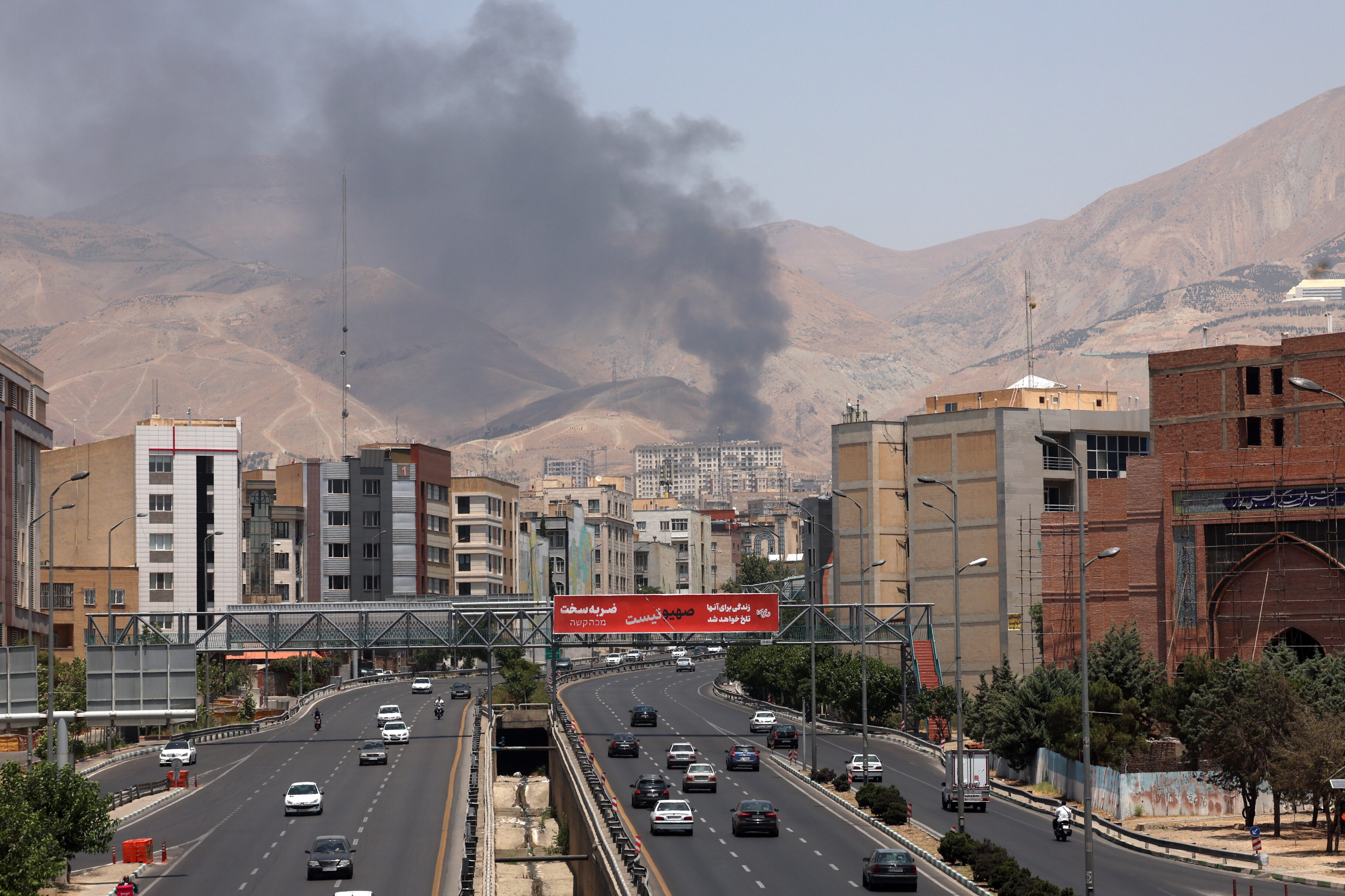 Autoridades iraníes reportan 45 víctimas civiles en bombardeos; acusan a Israel
