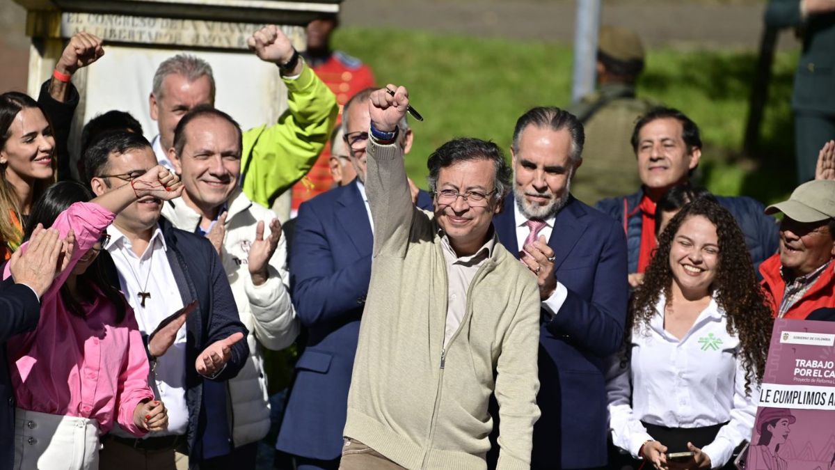 Grupo de exmilitares pidieron perdón a familiares de falsos positivos