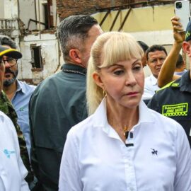 Analistas destacan gestión de Dilian Francisca Toro pese a tensiones y crisis de seguridad