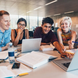 Challenge periodístico: jóvenes crean soluciones para un mundo mejor informado