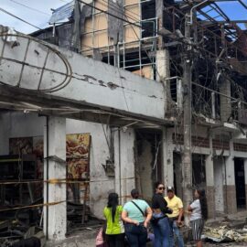 Comerciantes de Corinto enfrentan millonarias pérdidas tras ataque con explosivos