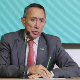 Procuraduría investiga al presidente de Ecopetrol por presunta millonaria compra a empresario petrolero