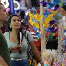 Una tradición que endulza generaciones: Cali conmemora 25 años del Festival de Macetas