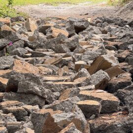 En Pance Alto autoridades destruyen placas huellas construidas por comunidad, ¿Qué paso?