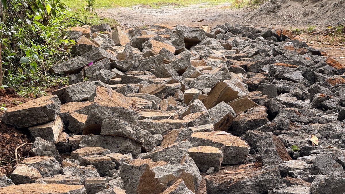 En Pance Alto autoridades destruyen placas huellas construidas por comunidad, ¿Qué paso?