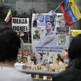 Esposa de Miguel Uribe Turbay pide oraciones y confirma nuevo proceso médico