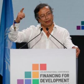 La Fiscalía indaga sobre la presunta trama de excanciller colombiano para derrocar a Petro