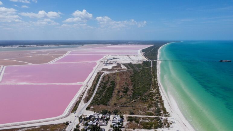 Lagos rosados en Australia, una belleza escondida