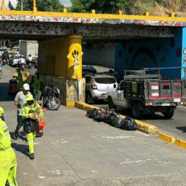 Comunidad se une para recuperar puente en mal estado en el norte de Cali