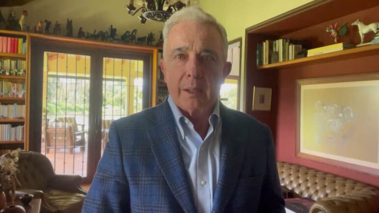 Sectores reaccionaron tras el fallo contra Álvaro Uribe