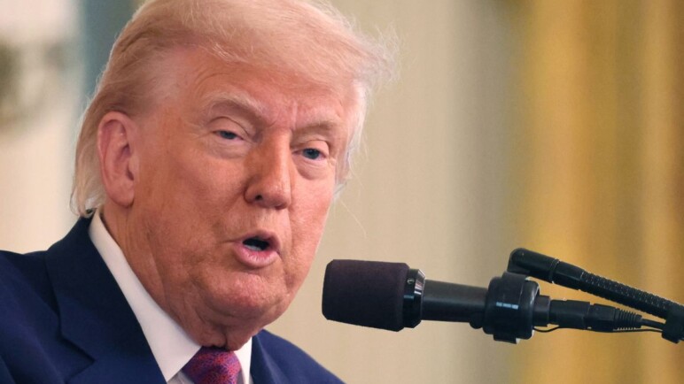 Trump asegura que no "concederá prórrogas" más allá del 1 de agosto para aplicar aranceles
