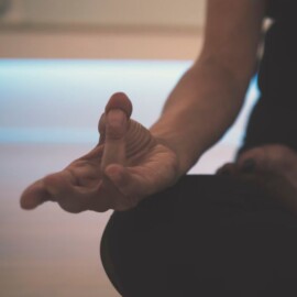 ¿Meditar para vivir mejor? La importancia de una pausa que el cuerpo agradece